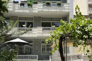 نمایی از مطب کلینیک دندانپزشکی دکتر آیت‌اللهی